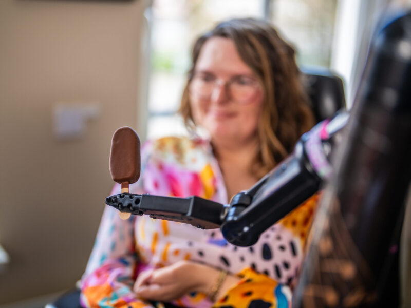 Robotarm-assistive-innovations-iARM